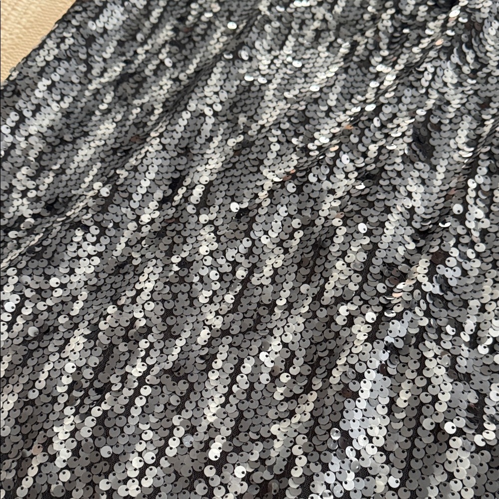 Dressbarn Elegant Black and Silver Mini Dress - Picture 10 of 10